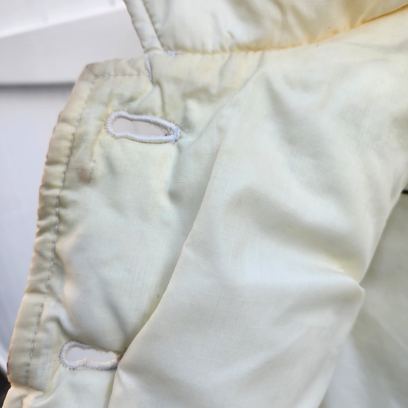 Guess Puffer/ Bubble Coat Used Size L - Picture 7 of 15